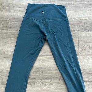 Lululemon Align Leggings 25” - Size 6 - blue
